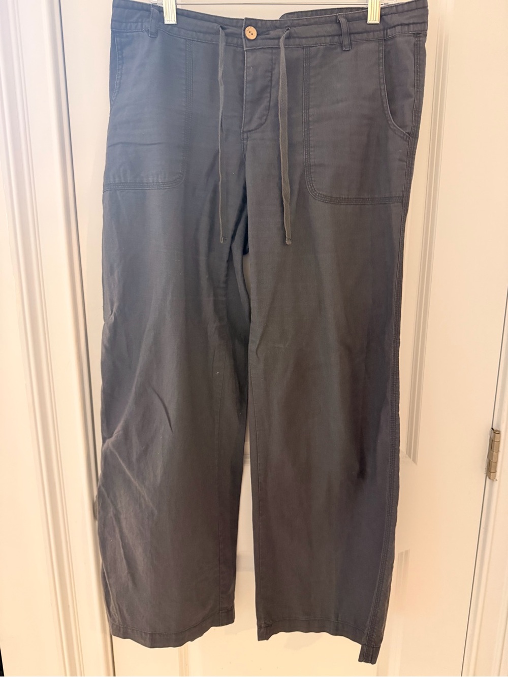GAP Hadley Women's Boot Cut & Flare Pants in Dark Gray